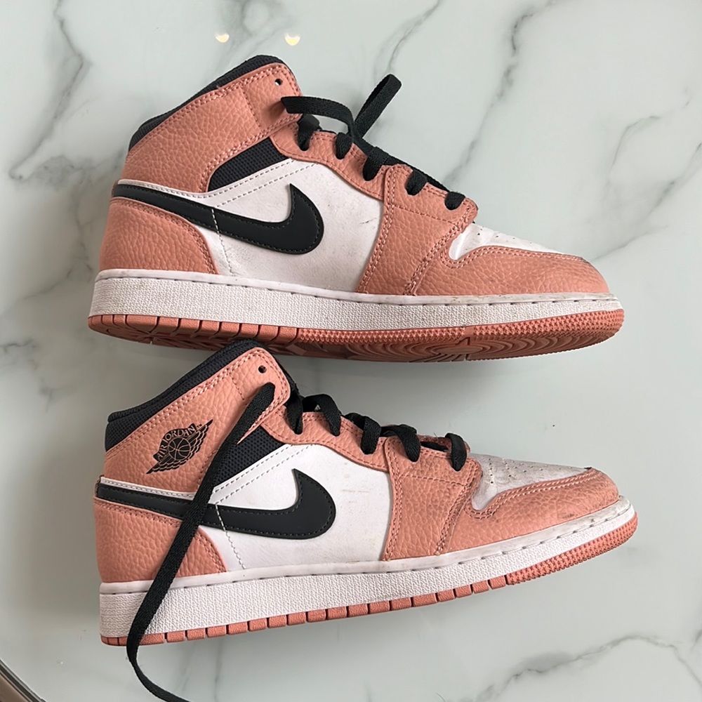 Selling womens size 8.5/9 custom pink and black Jordan’s